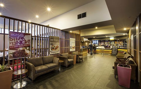Nightcap At Keysborough Hotel - Accommodation Broadbeach 26