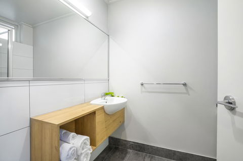 Nightcap At Keysborough Hotel - Accommodation Broadbeach 11