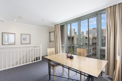 Melbourne Metropole Central Official - Accommodation Broadbeach 5