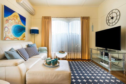 Nautique Beach House - Accommodation Broadbeach 3