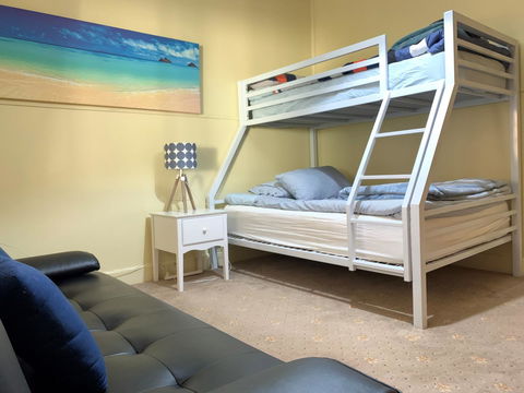 Nautique Beach House - Accommodation Broadbeach 9