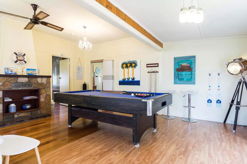 Nautique Beach House - Accommodation Broadbeach 5