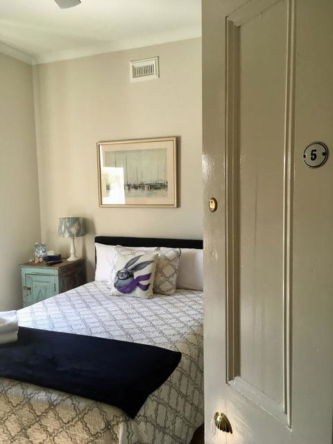 The Alexandra Hotel - Accommodation Broadbeach 12