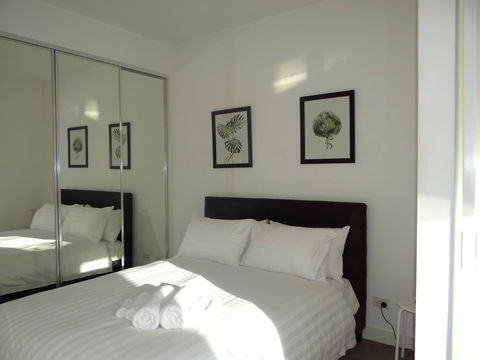 Amazing Accommodations: Vogue - Accommodation Broadbeach 17