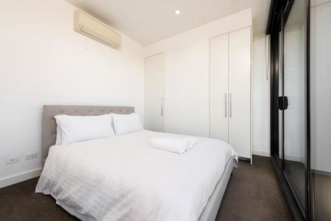 Amazing Accommodations: Vogue - Accommodation Broadbeach 37