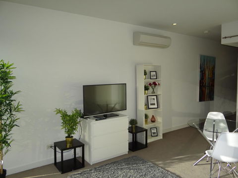 Amazing Accommodations: Vogue - Accommodation Broadbeach 21