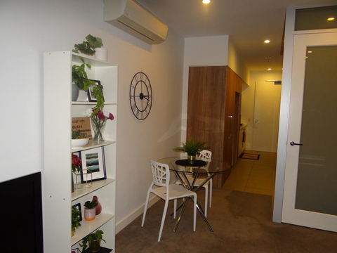 Amazing Accommodations: Vogue - Accommodation Broadbeach 3