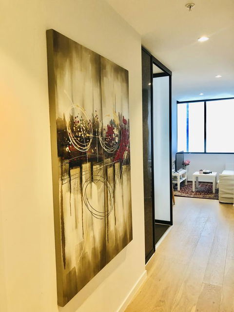 The Escape In Southern Cross Station - Accommodation Broadbeach 13