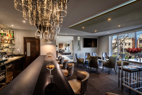 BEST WESTERN PLUS Travel Inn - Accommodation Broadbeach 3
