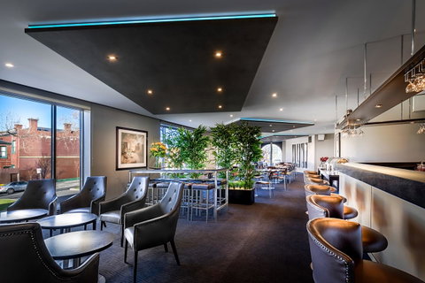 BEST WESTERN PLUS Travel Inn - Accommodation Broadbeach 8