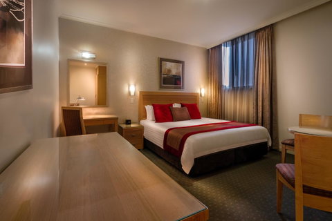 BEST WESTERN PLUS Travel Inn - Accommodation Broadbeach 40