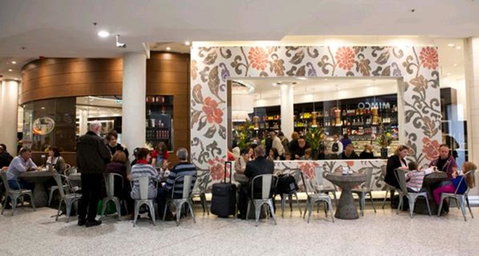 BEST WESTERN PLUS Travel Inn - Accommodation Broadbeach 42