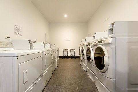Essence Hotel Carlton - Accommodation Broadbeach 27
