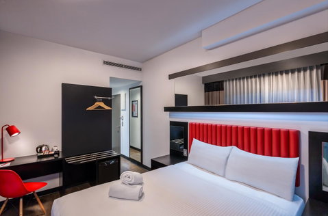 Essence Hotel Carlton - Accommodation Broadbeach 4
