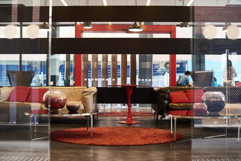 Essence Hotel Carlton - Accommodation Broadbeach 19