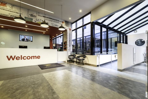 Essence Hotel Carlton - Accommodation Broadbeach 22