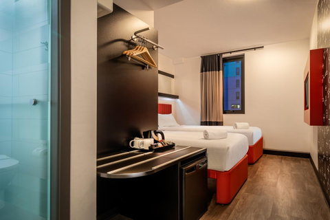 Essence Hotel Carlton - Accommodation Broadbeach 13