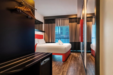 Essence Hotel Carlton - Accommodation Broadbeach 2