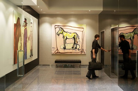 The Cullen Melbourne - Art Series - Accommodation Broadbeach 38