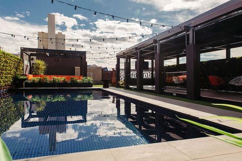 Crowne Plaza Melbourne Carlton, An IHG Hotel - Accommodation Broadbeach 5