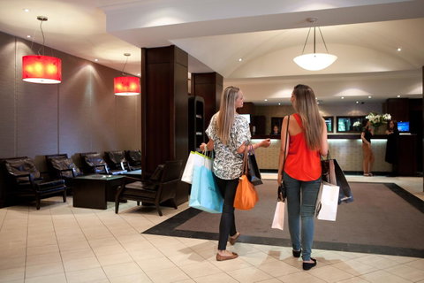 Crowne Plaza Melbourne Carlton, An IHG Hotel - Accommodation Broadbeach 31