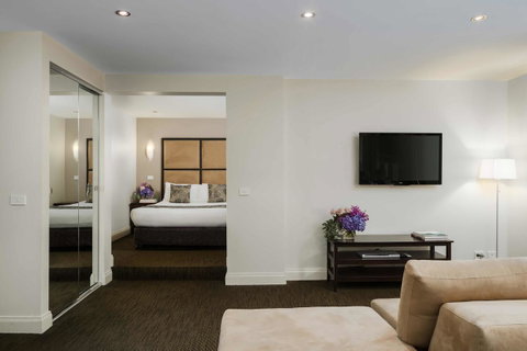Crowne Plaza Melbourne Carlton, An IHG Hotel - Accommodation Broadbeach 12