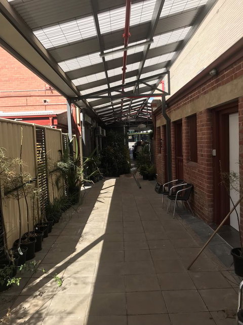 CROWN CENTRAL BUSINESS DISTRICT MOTEL - NO UNDER 18s - Accommodation Broadbeach 14