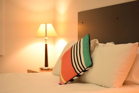 CROWN CENTRAL BUSINESS DISTRICT MOTEL - NO UNDER 18s - Accommodation Broadbeach 34