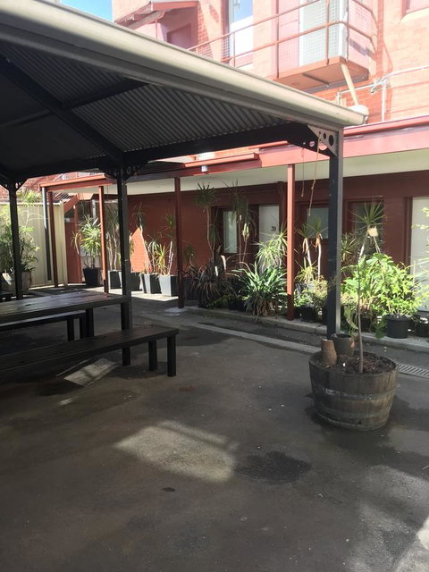 CROWN CENTRAL BUSINESS DISTRICT MOTEL - NO UNDER 18s - Accommodation Broadbeach 20