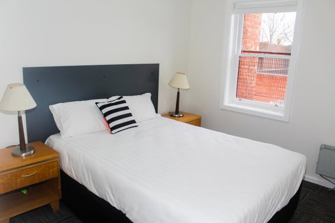 CROWN CENTRAL BUSINESS DISTRICT MOTEL - NO UNDER 18s - Accommodation Broadbeach 41