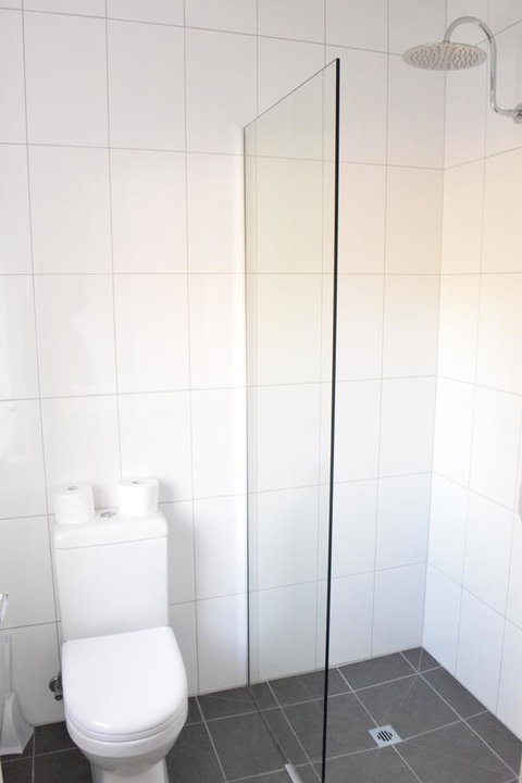CROWN CENTRAL BUSINESS DISTRICT MOTEL - NO UNDER 18s - Accommodation Broadbeach 30