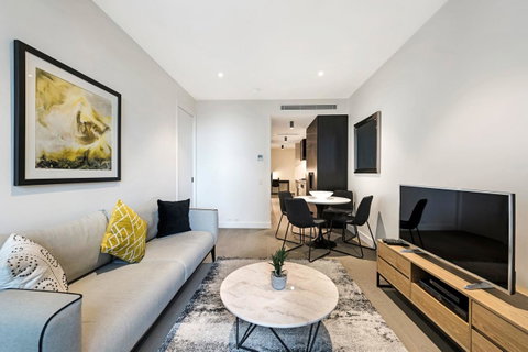 The Eminence Apartments By CLLIX - Accommodation Broadbeach 10