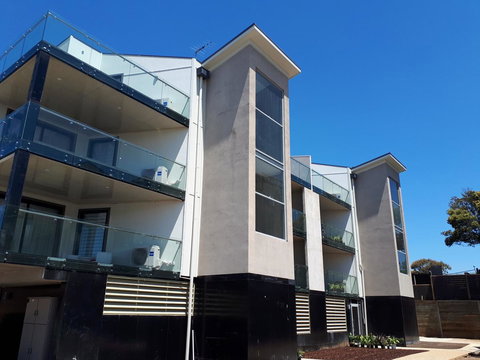 Apartments In Phillip Island Towers - Block C - Accommodation Broadbeach 32