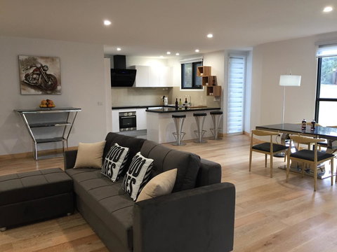 Apartments In Phillip Island Towers - Block C - Accommodation Broadbeach 43