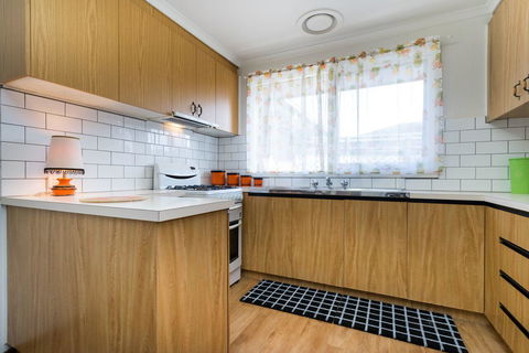 Uptown Frankston - Accommodation Broadbeach 10