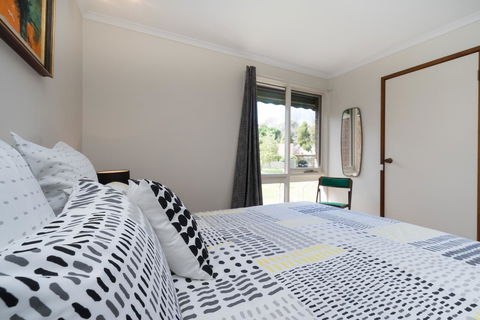 Uptown Frankston - Accommodation Broadbeach 5