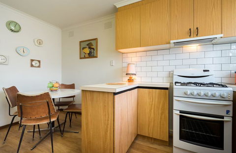 Uptown Frankston - Accommodation Broadbeach 9