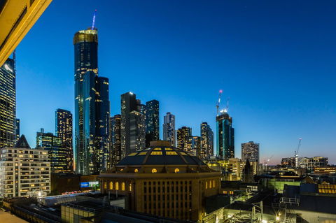 Auguste, Melbourne CBD Private Accommodation With Parking - Accommodation Broadbeach 15