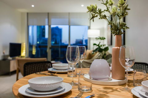 Auguste, Melbourne CBD Private Accommodation With Parking - Accommodation Broadbeach 12