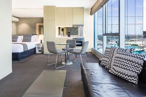 Novotel Melbourne Preston - Accommodation Broadbeach 14