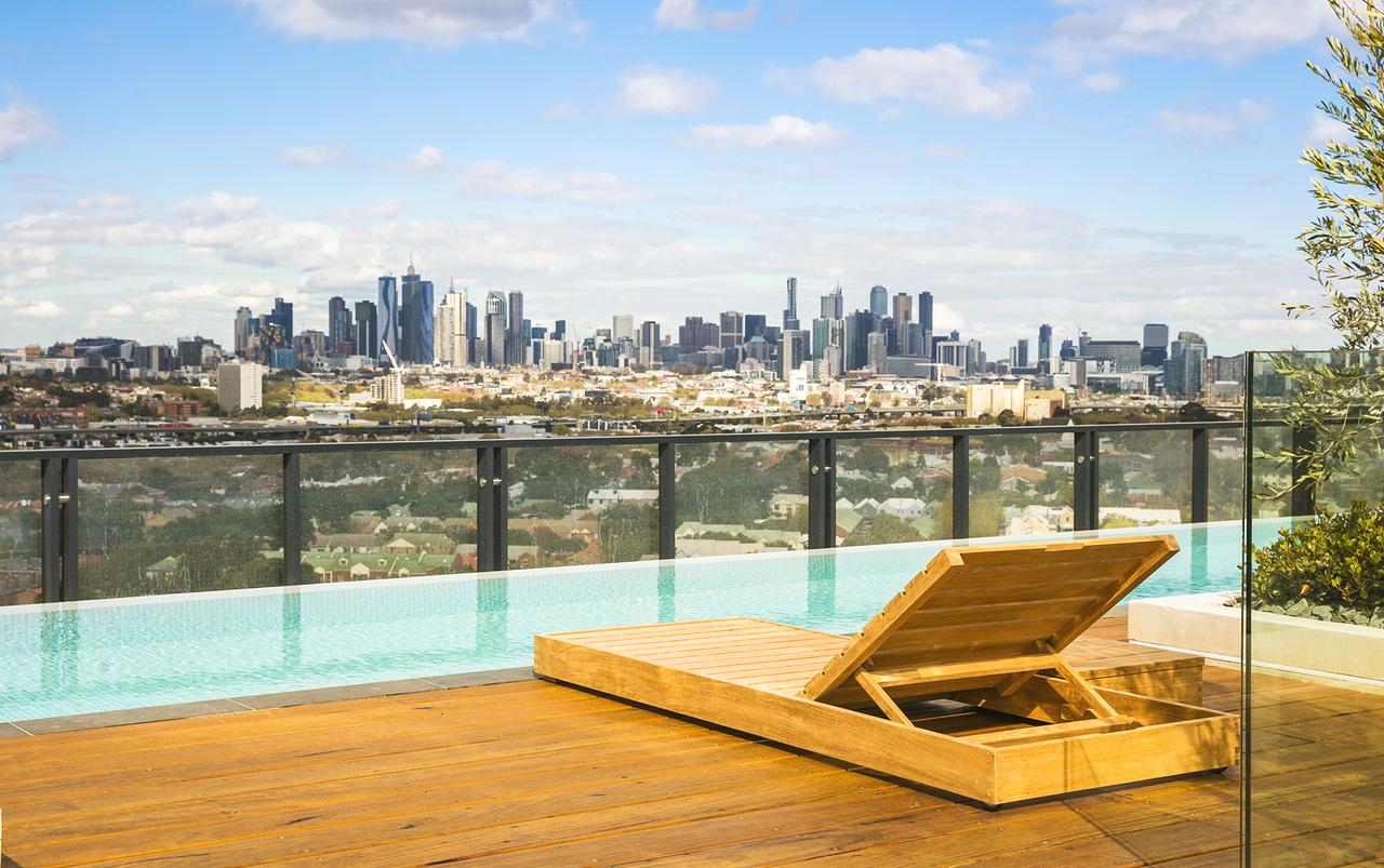 Flemington VIC Accommodation Broadbeach