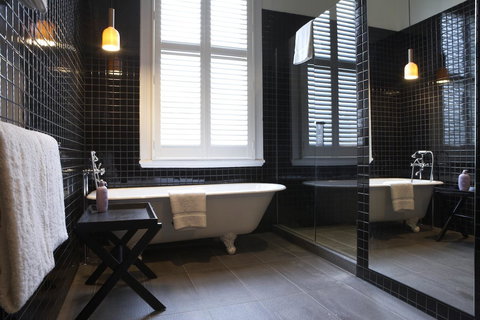 Middle Park Hotel - Accommodation Broadbeach 10