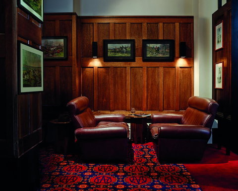 Middle Park Hotel - Accommodation Broadbeach 14