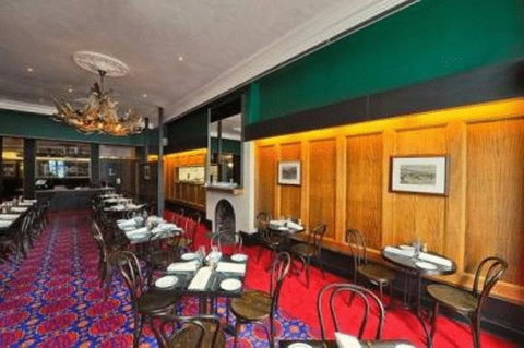 Middle Park Hotel - Accommodation Broadbeach 19