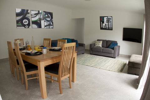 16 King Street - Accommodation Broadbeach 26