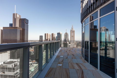 Apartment 101 - Accommodation Broadbeach 2