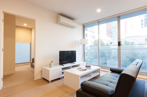 Apartment 101 - Accommodation Broadbeach 6