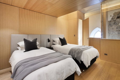Converted Blue Stone Church - Accommodation Broadbeach 20