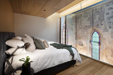 Converted Blue Stone Church - Accommodation Broadbeach 18