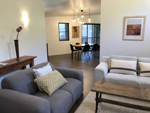 Saje\'s House & Pod - Accommodation Broadbeach 1